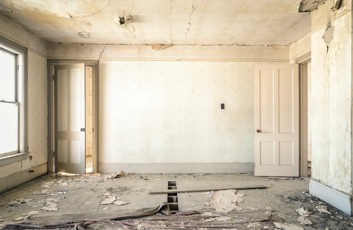 Waste disposal crew managing a cleanout project in Rindge